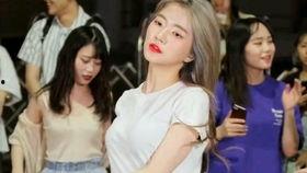 吃瓜小姐姐跳舞视频,舞蹈实力派！