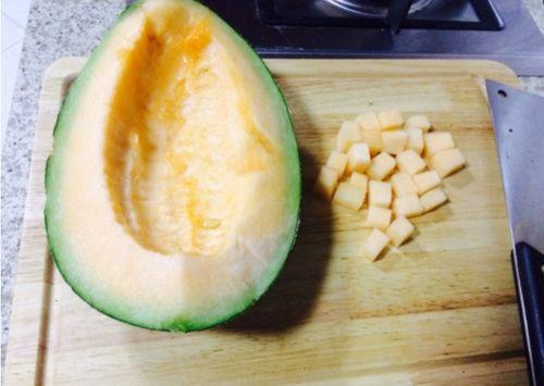 果蝇吃哈密瓜视频,揭秘哈密瓜的甜蜜诱惑