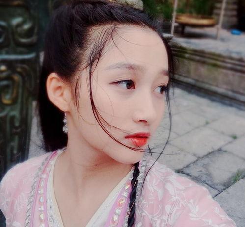 最近吃瓜自拍视频,揭秘娱乐圈幕后故事