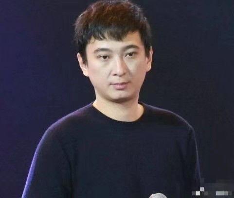 韩国王思聪吃瓜事件视频,揭秘网络红人的争议瞬间